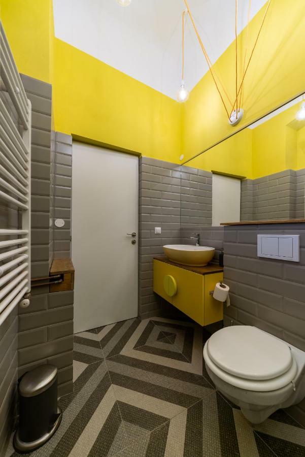 The Yellow Umbrella Studio Kaloşvar Dış mekan fotoğraf