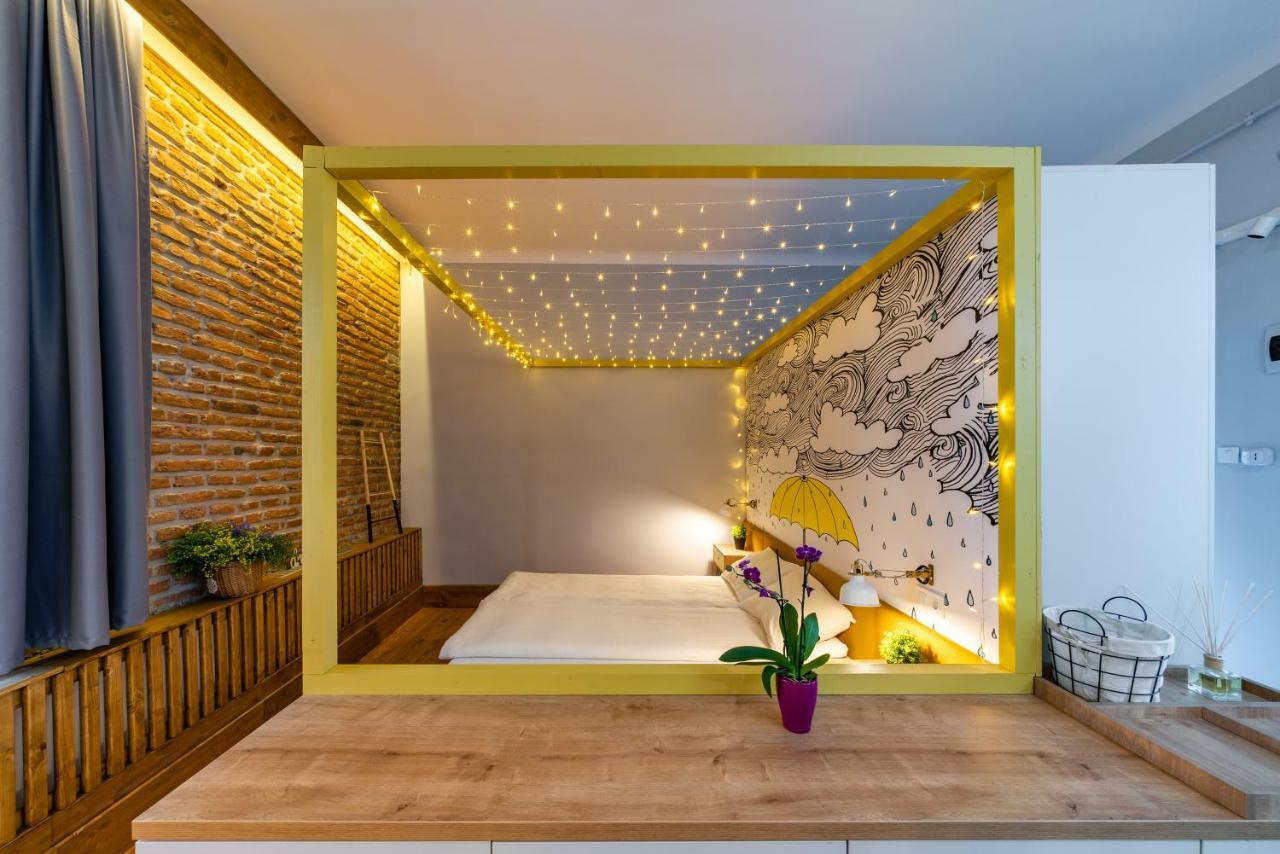 The Yellow Umbrella Studio Kaloşvar Dış mekan fotoğraf